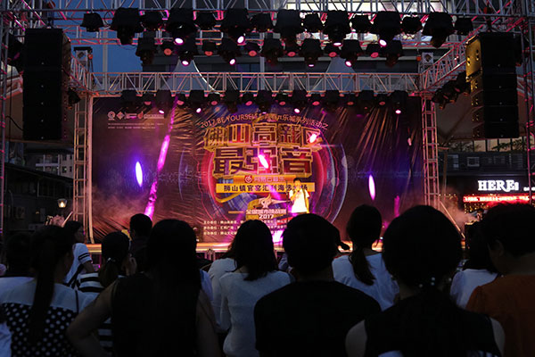 Outdoor performance sound system plan